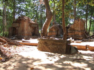 Prasat Prei Monti / プラサート・プレイ・モンティ
