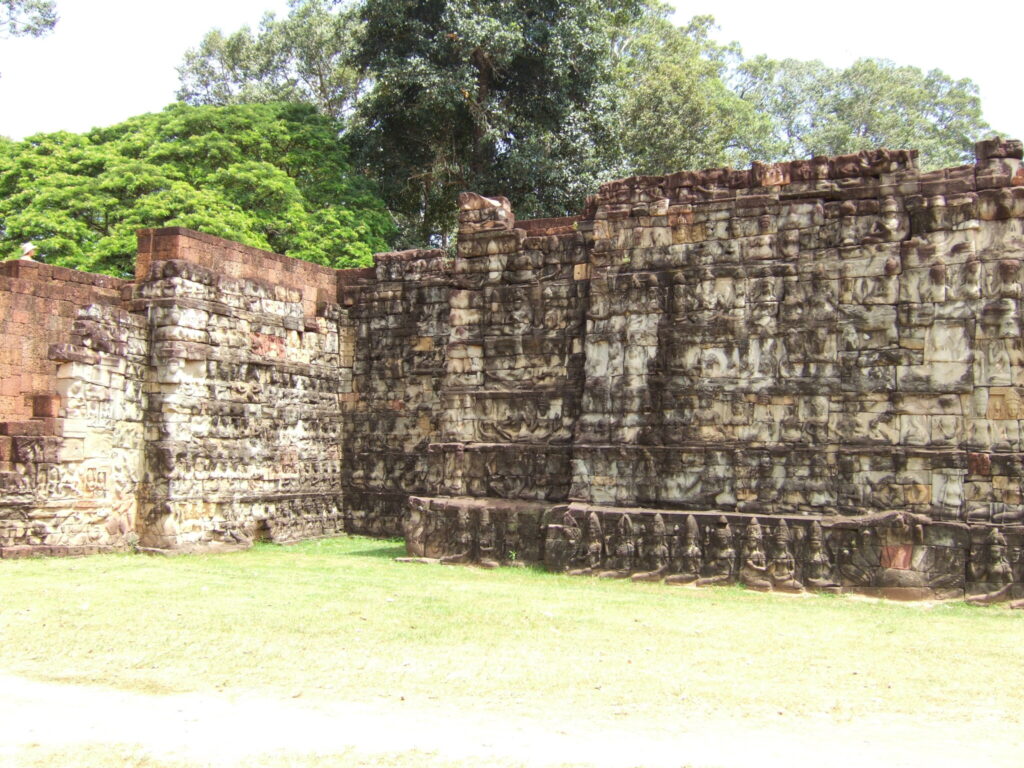 Leperking Terrace / ライ王のテラス