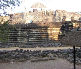 Baphuon / バプーオン