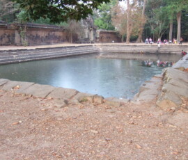 Pool of man / 男池