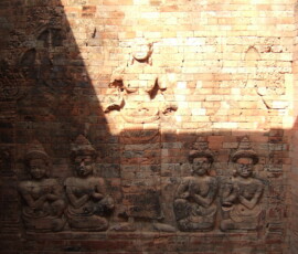 Prasat Kravan / プラサート・クラヴァン