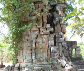 Prasat Tonle Snguot / プラサート・トンレ・スグォット