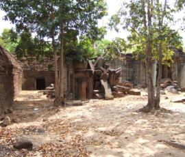 Banteay Thom / バンテアイ・トム