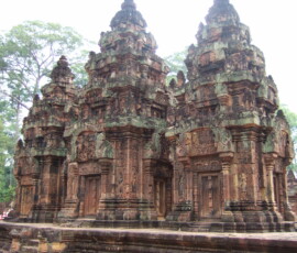 Banteay Srei / バンテアイ・スレイ